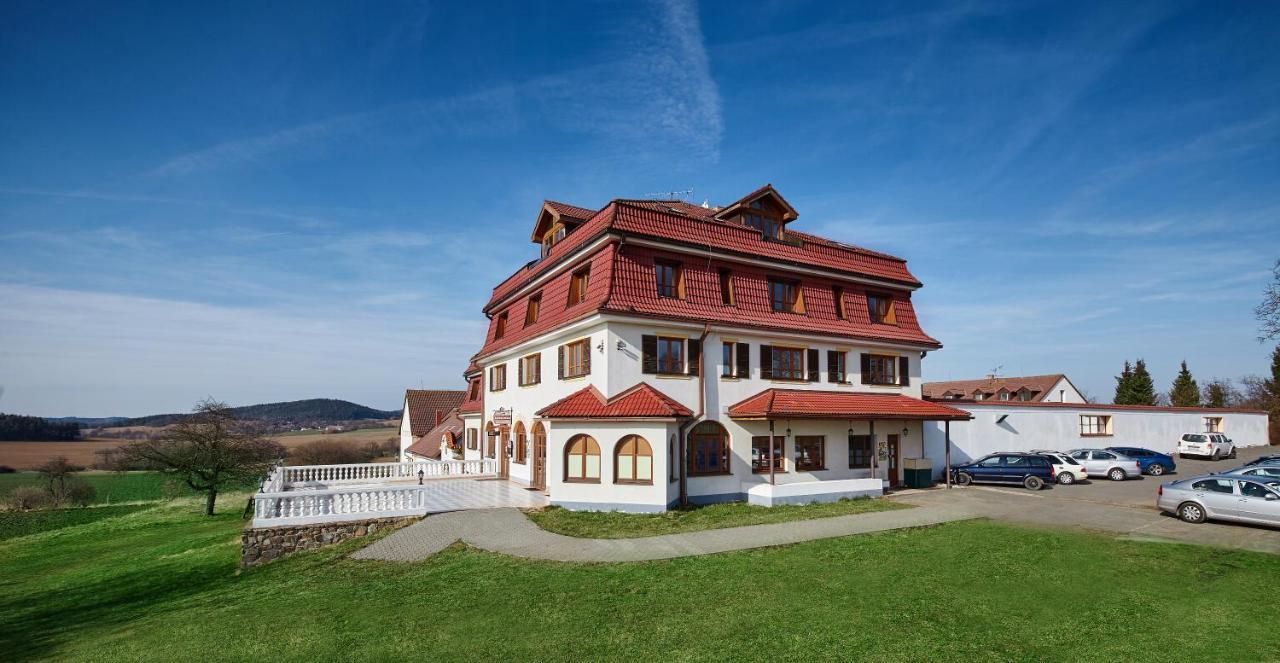 Hotel Stamberk Naceradec Exterior foto